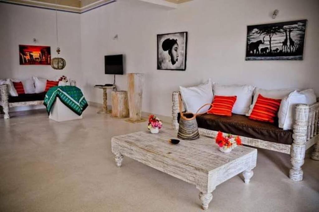 Suite Beach Villa - Watamu Exterior foto