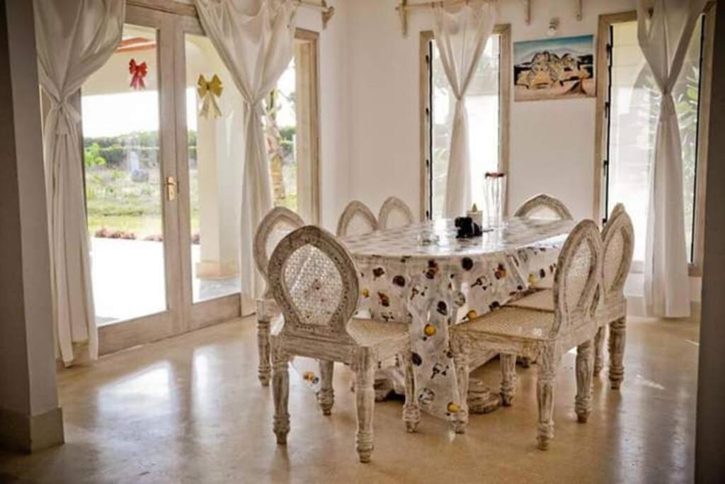Suite Beach Villa - Watamu Exterior foto